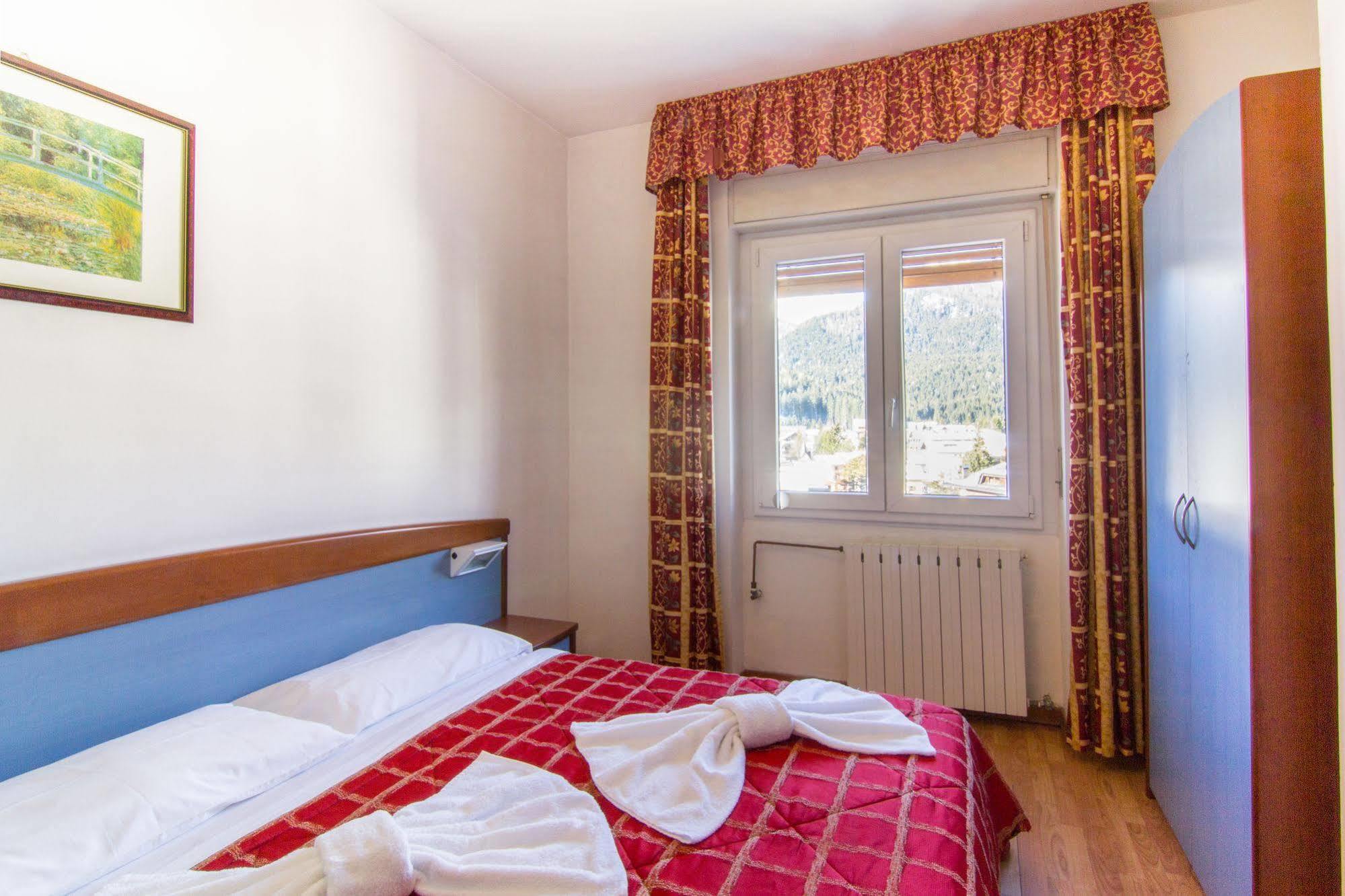 Excelsior Cimone Lowcost 3* San Martino Di Castrozza