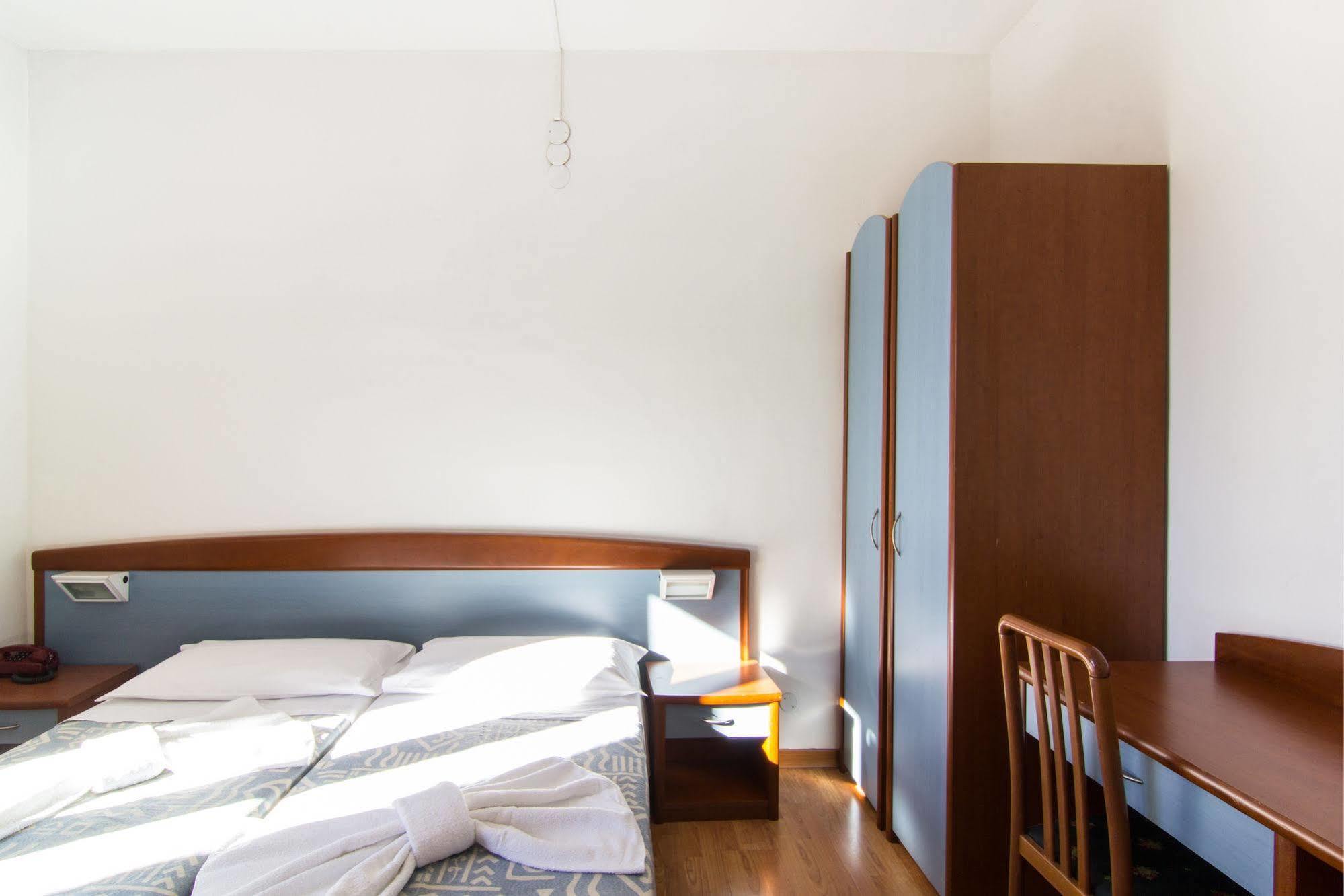 Excelsior Cimone Lowcost Hotel 3*